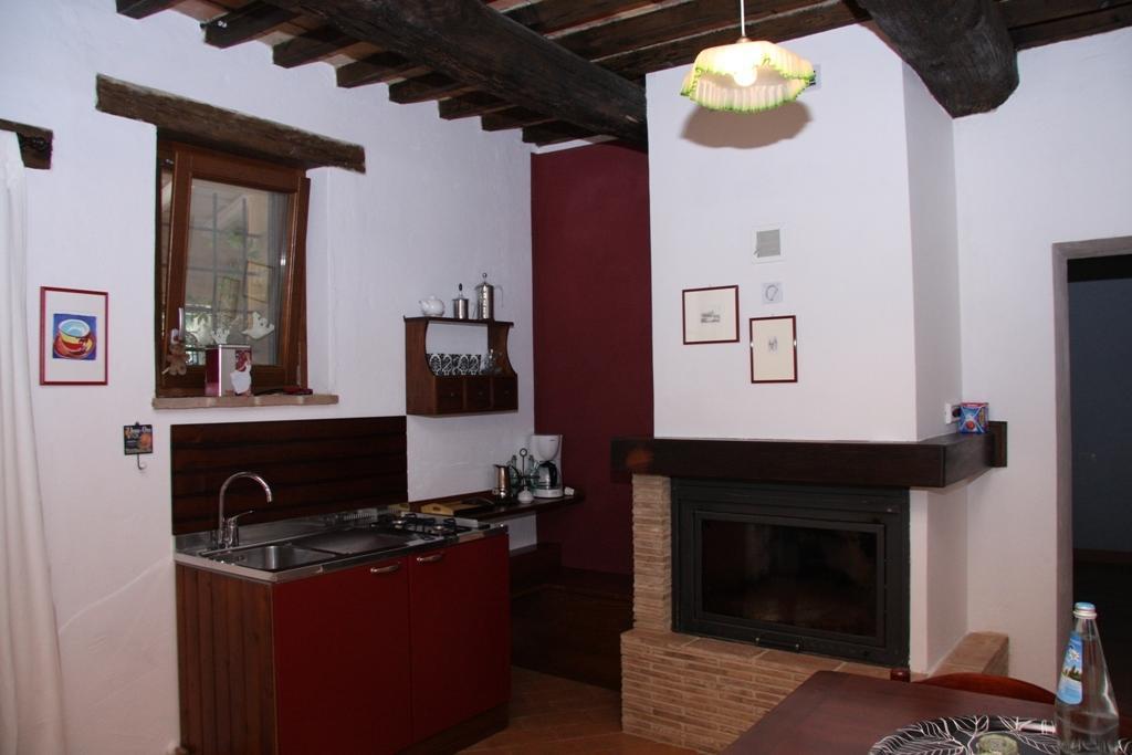 B&B Cal Torello Urbino Habitación foto